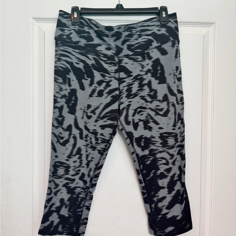 Nike Dri-FIT Black and Gray Leggings